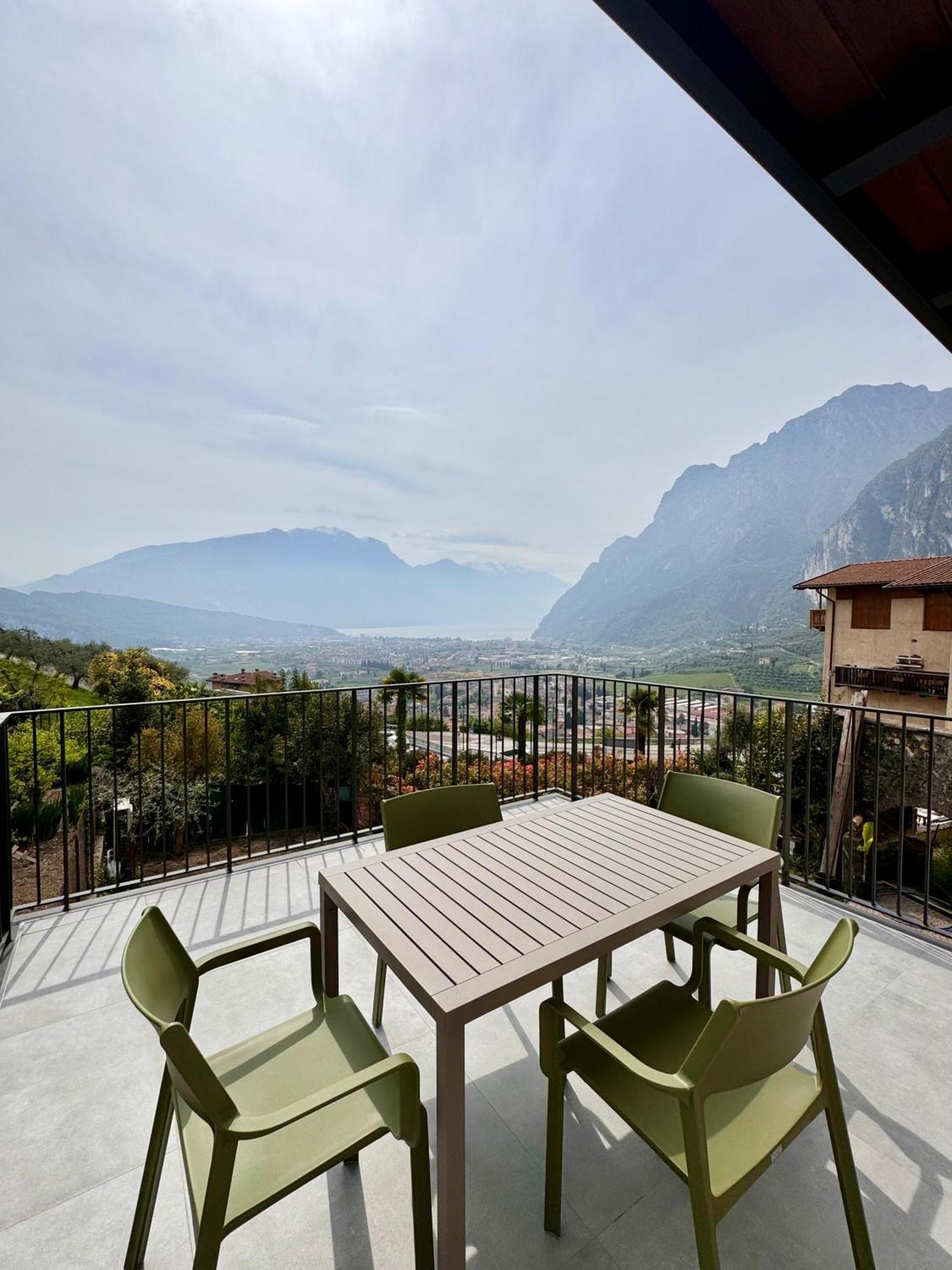 Eco Garda Hill Apartment Tenno Exterior photo